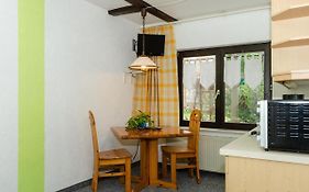 2-Personenappartement-In-Schaprode-Auf-Ruegen-Zi1